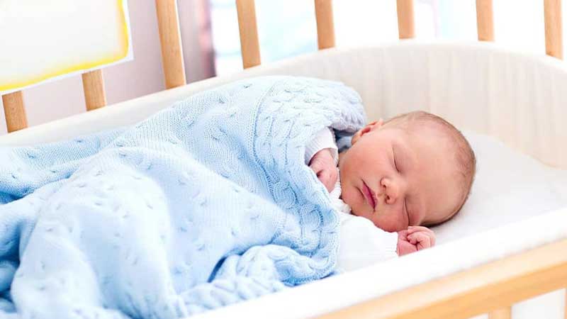 How To Get Baby to Sleep in a Bassinet